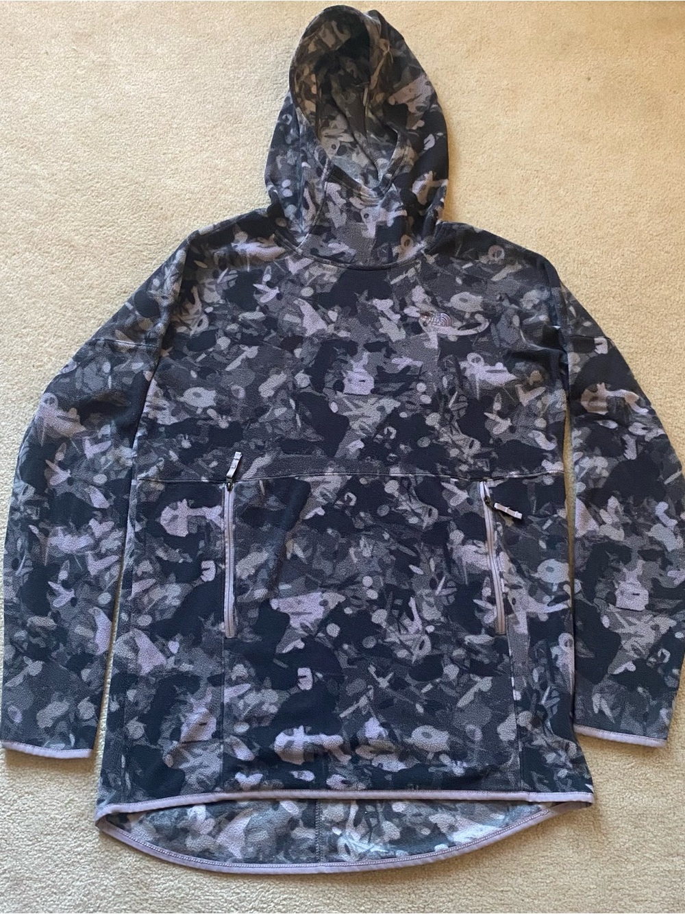The North Face Sweatshirt Women Medium Gray Fleece Abstract Camo Hoodie Active